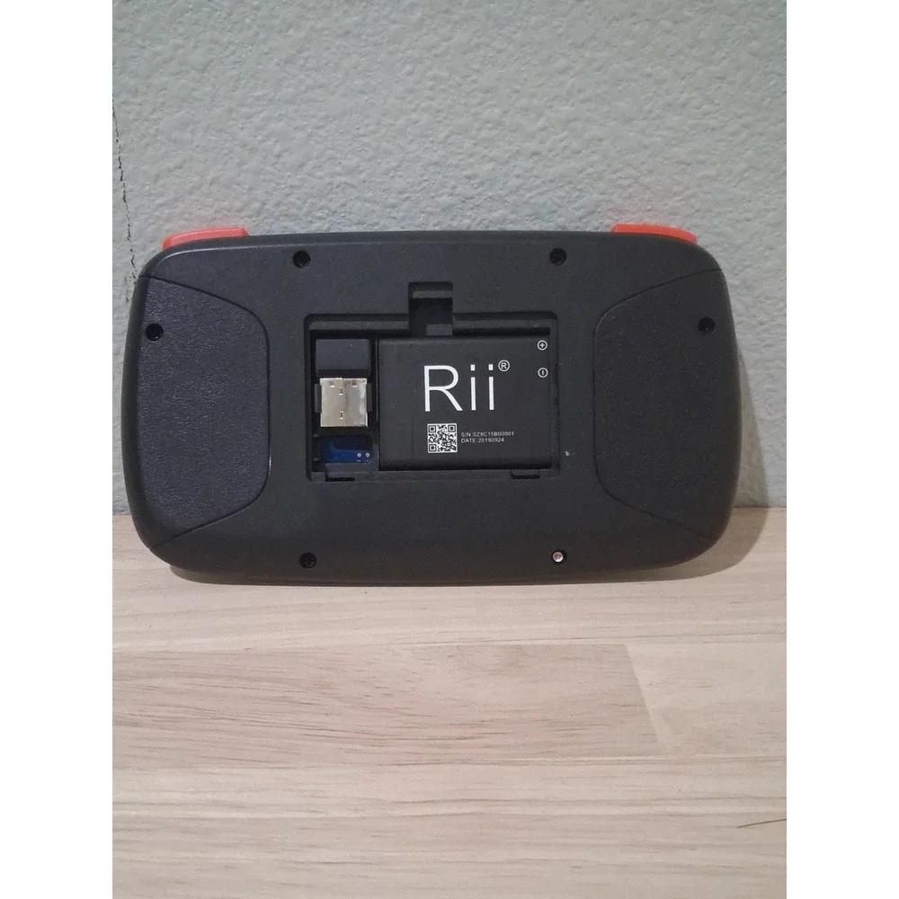 Rii i4 Wireless - Bluetooth Mini Keyboard with Backlight and dongle